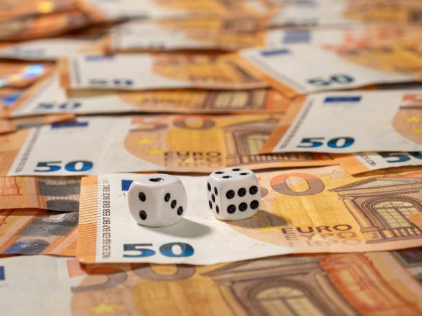 Pragmatic Play slot game interface showing reels and paytable